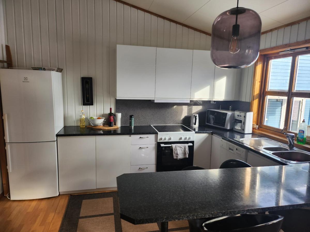 Apartment By The Lakeside ترومسو المظهر الخارجي الصورة